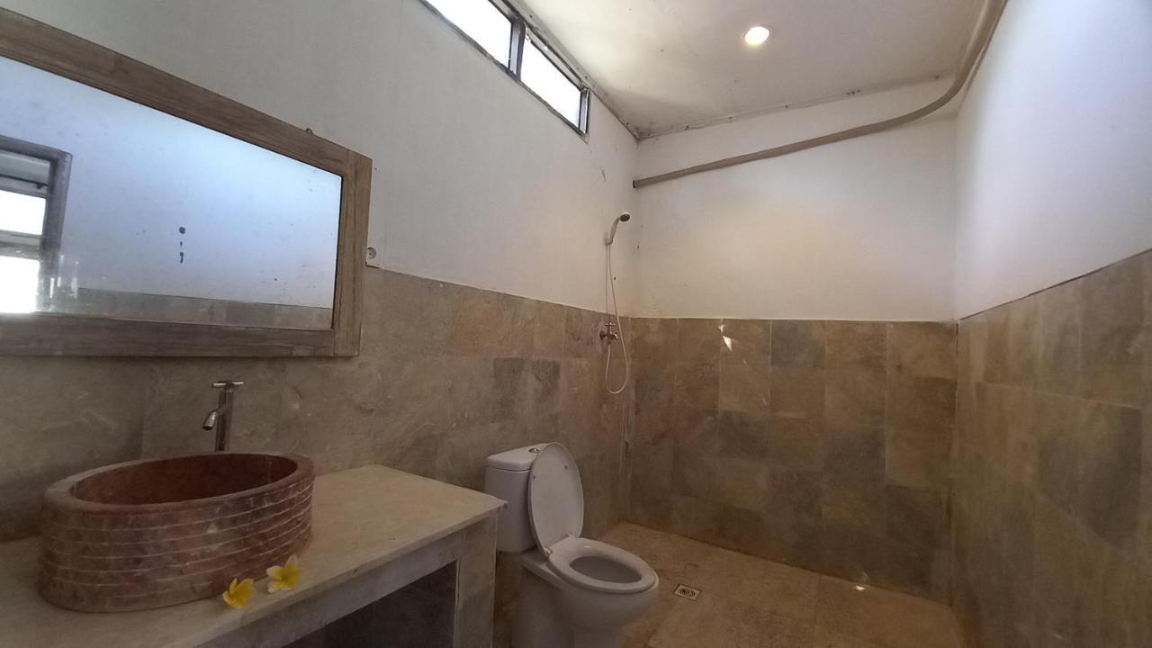 Wisma Bunda 2 Gili Trawangan Exterior photo