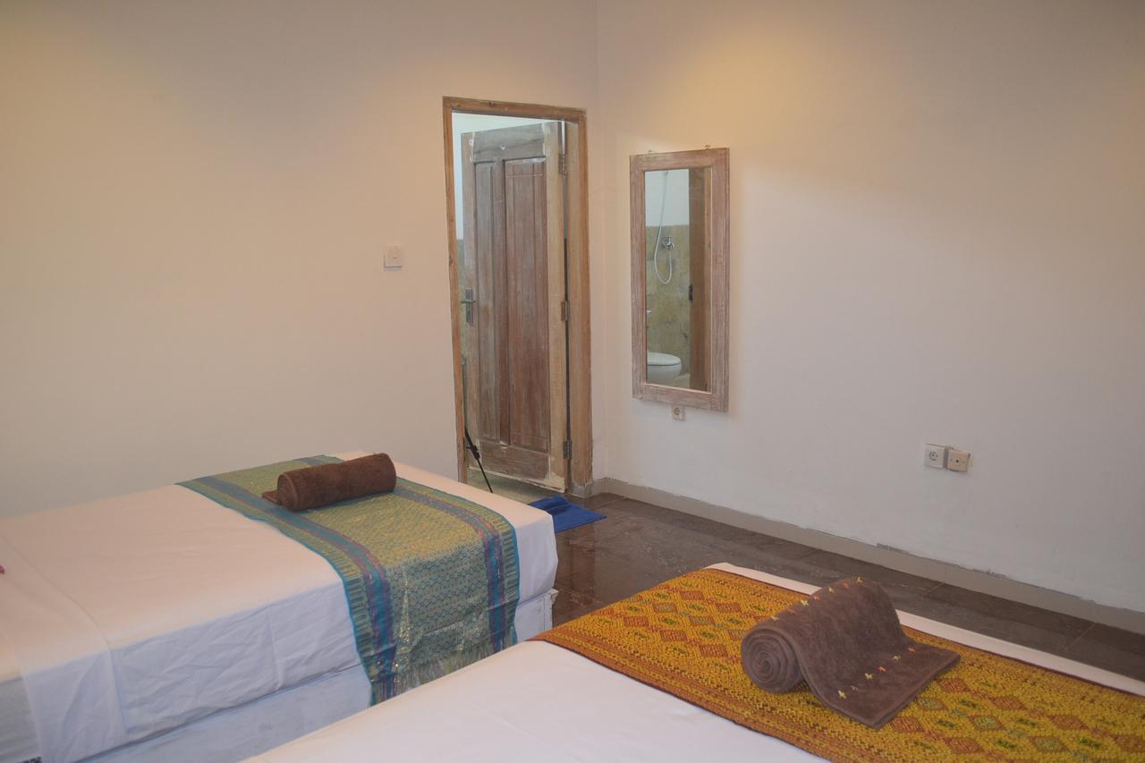 Wisma Bunda 2 Gili Trawangan Exterior photo