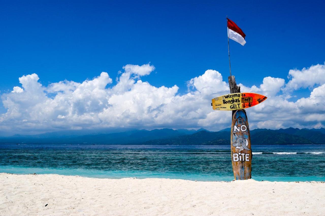Wisma Bunda 2 Gili Trawangan Exterior photo