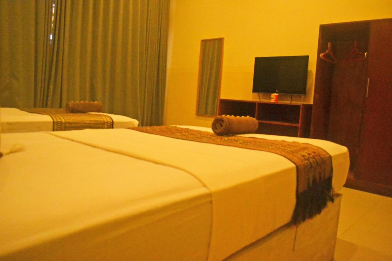 Wisma Bunda 2 Gili Trawangan Exterior photo